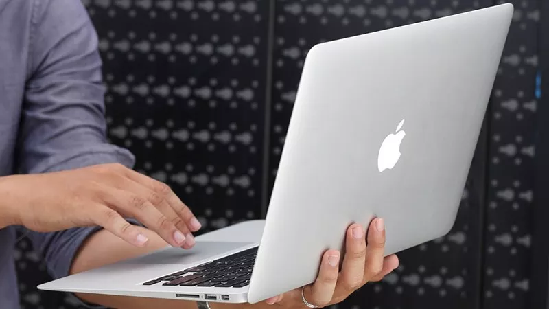 [TƯ VẤN] Sinh viên, dân văn phòng có nên mua MacBook Air 2017 cũ?