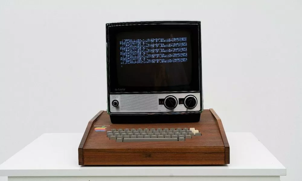 Máy tính Apple-1 cổ điển cực hiếm này đang được rao bán với giá chỉ 1,5 triệu đô la