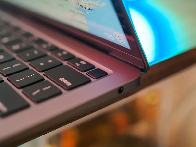 Apple được cấp bằng sáng chế về bản lề MacBook chống nước