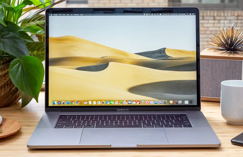 Apple sẽ hồi sinh MacBook 15 inch vào năm 2023?