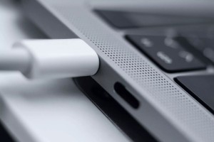 MacBook Air M1 sạc bao lâu? Hướng dẫn sạc hiệu quả