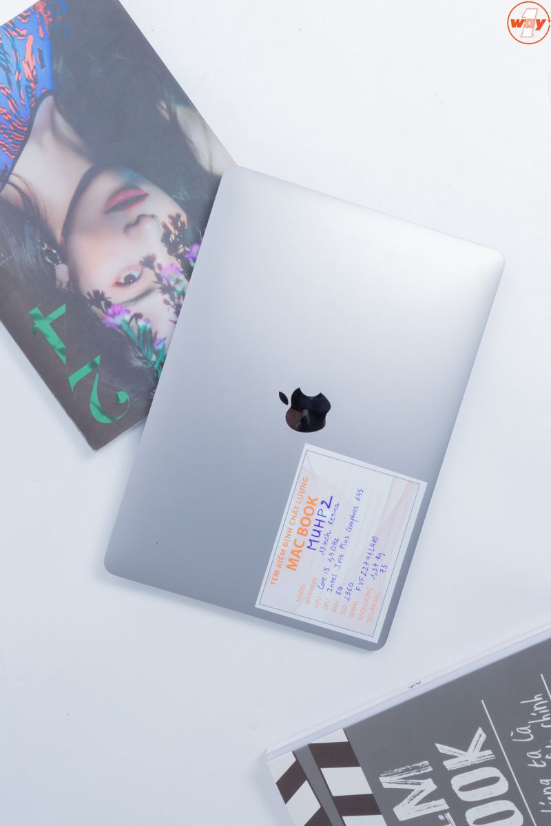 MacBook Pro 2019 - 13 inch - 256GB - MUHP2 cũ bạc