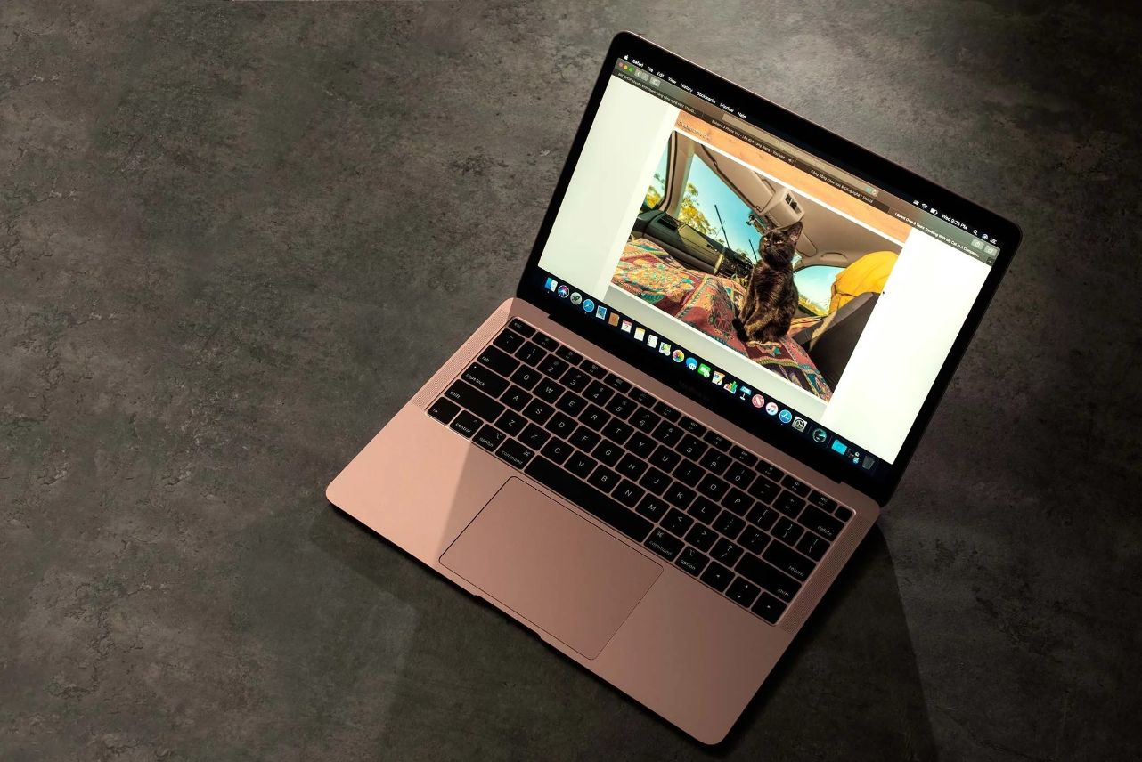 MVFN2 - MacBook Air Rose gold 2019 256GB cũ