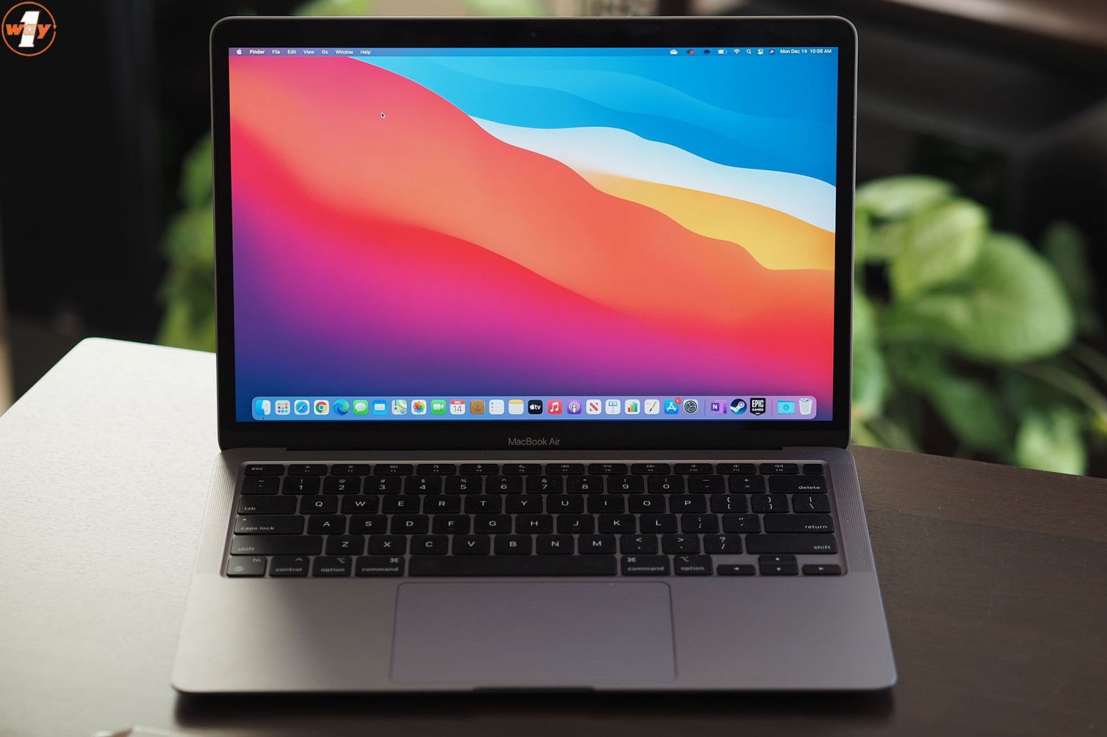 Màn hình MacBook Air MGN73 với màu sắc chính xác từng chi tiết