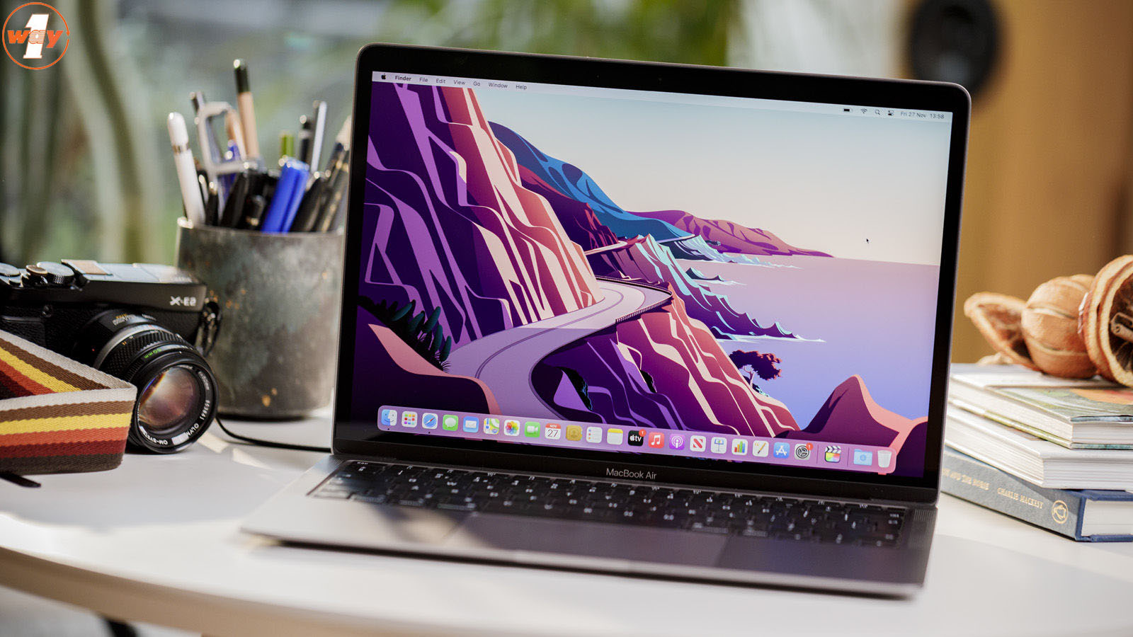 Với MacBook Air 2020, những nhiếp ảnh hoặc Editor sẽ làm việc dễ dàng hơn