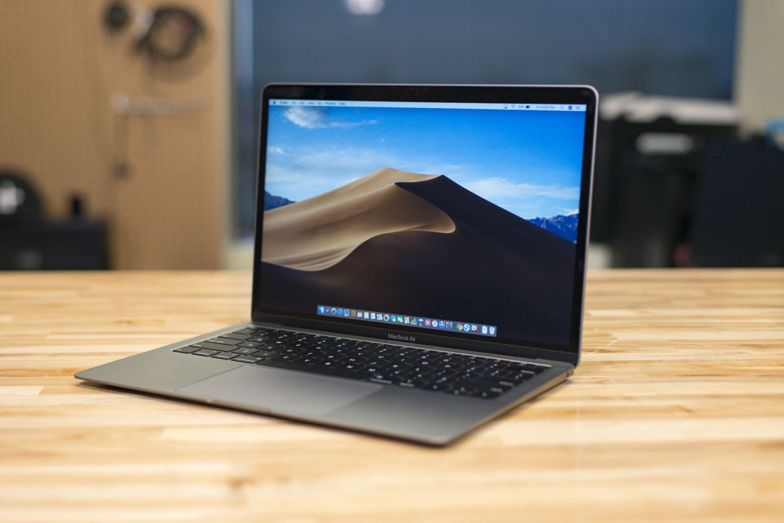 MacBook Air 2019 - 13 inch - 128GB - MVFH2 cũ đen
