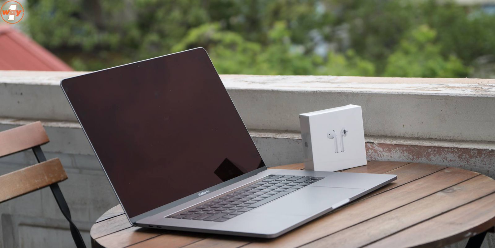 Vẻ đẹp lôi cuốn của MacBook Pro 15 inch 2016