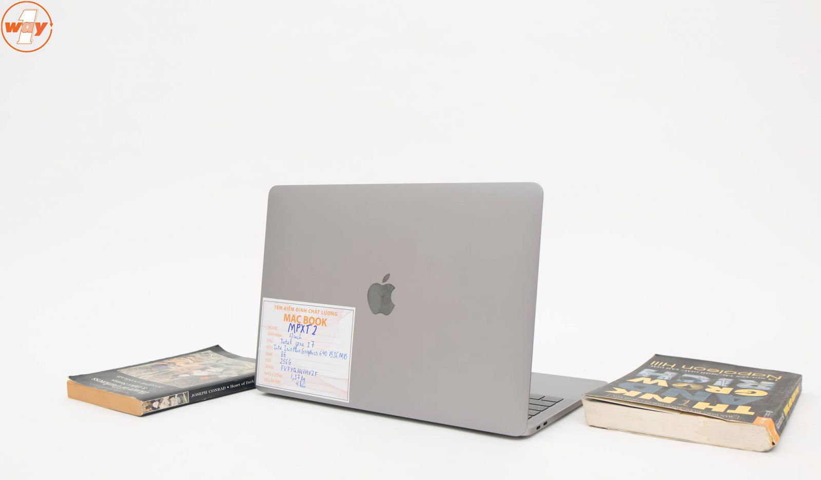 MacBook Pro i5 13 inch cũ đời 2017 - MPXT2 với nhiều nâng cấp cấu hình