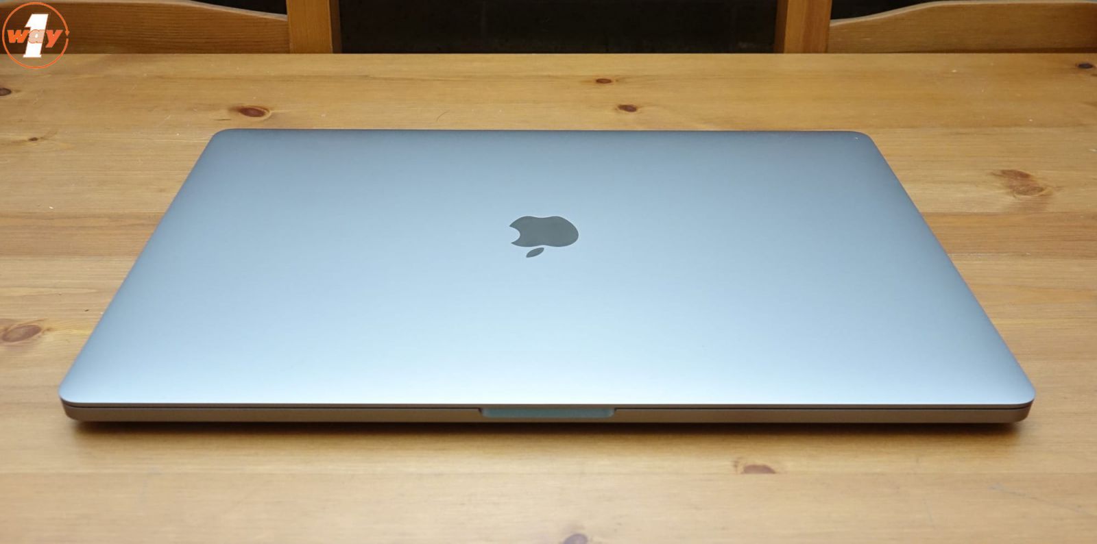 MacBook Pro 2019 16 inch tuy sở hữu thiết kế đẹp nhưng khả năng di động không cao