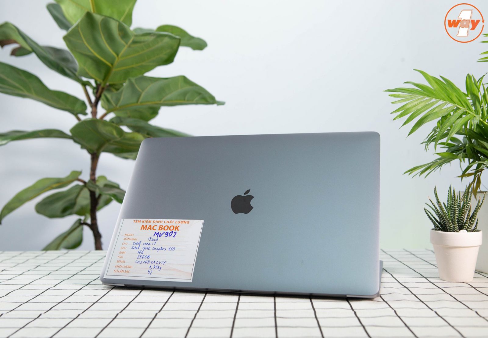 MacBook Pro 2019 15 inch MV902 được cấu tạo từ nhôm tái chế thân thiện với môi trường