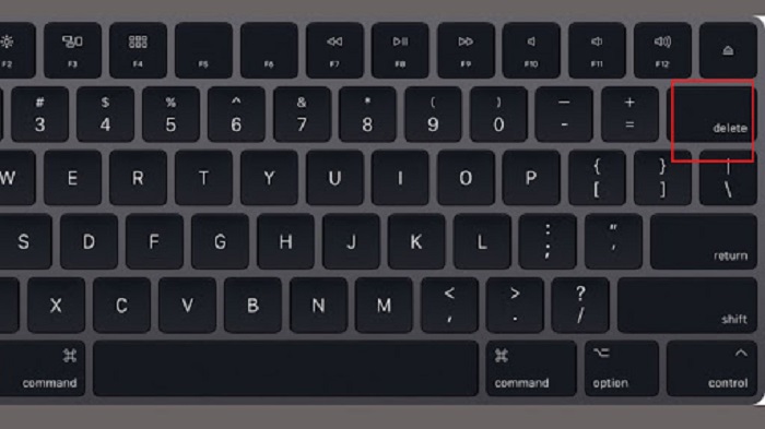 Nút Backspace và Delete trên bàn phím laptop